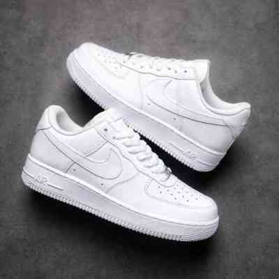 Air Force One unisexe blanc/noir sneakers WWDS0008 Mode 11 000 FCFA