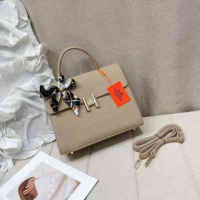 HERMES MINI SLING BAG DNDS0007 HERMES Mode Femme 15 000 FCFA