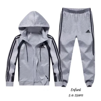 ENSEMBLES JOGGINGS ADIDAS ENFANTS HFDS00023 enfants 16 000 FCFA