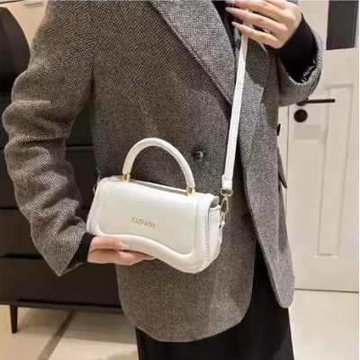 SAC A MAIN FASHION BLANC DNDS00011 Mode Femme 8 000 FCFA