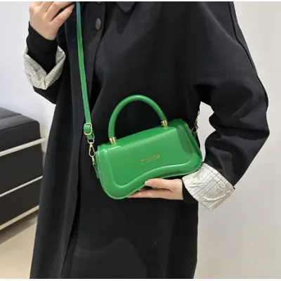 SAC A MAIN FASHION VERT GNDS00013 Mode 8 000 FCFA